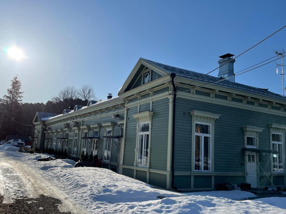 Stationmaster'S Studio Порвоо Экстерьер фото